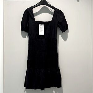 Zara stretch black dress Size Small